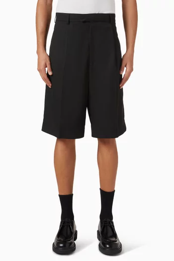 Bermuda Shorts in Twill