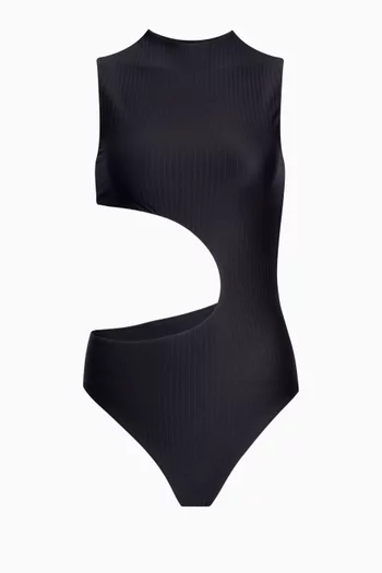 لباس سباحة قطعة واحدة بفتحة جيرسيه