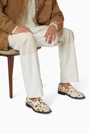 حذاء سهل الارتداء وايلد بشريط بيني شعر مهر بنقشة جلد البقر