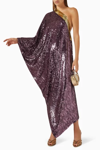 فستان طويل بكتف مكشوف وتطريزات بالترتر