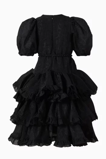 فستان بطبقات كشكش وحزام 