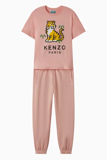 تي شيرت بشعار الماركة قطن