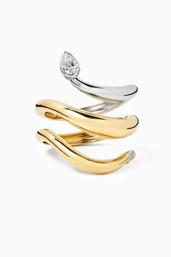 خاتم بوا بتصميم أفعى مرصع بالماس ذهب عيار 18