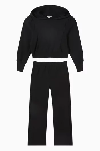 طقم كنزة بغطاء رأس وبنطال رياضي