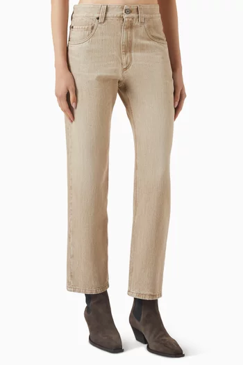 بنطال بقصة ساق مستقيمة مطرز بخرز مونيلي دينم