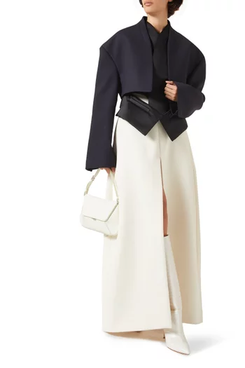 جاكيت قصير بقصة فضفاضة