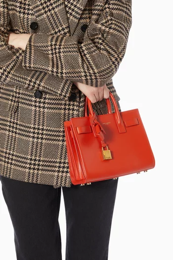 Nano Sac de Jour in Smooth Leather