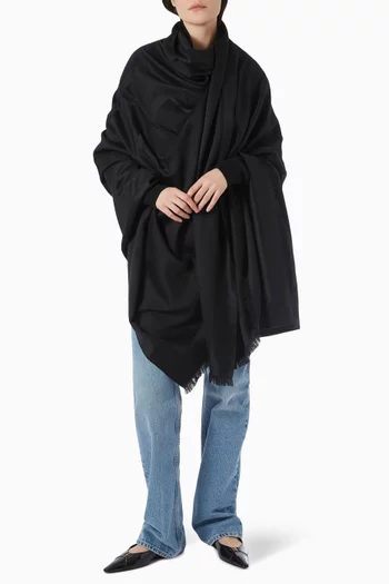 Signature Logo Scarf in Wool