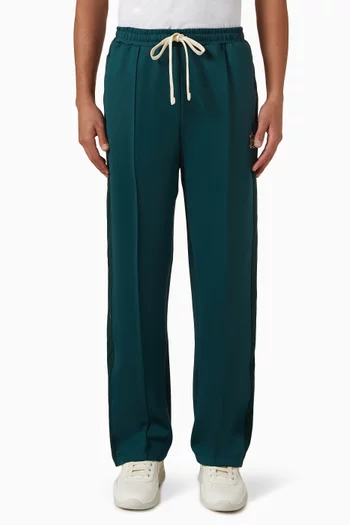 بنطال رياضي بحروف شعار الماركة