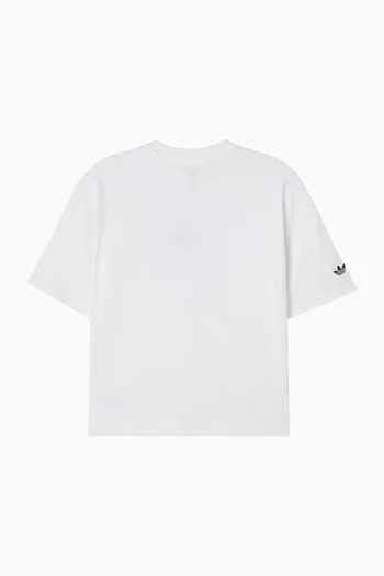 تي شيرت بشعار الماركة وعنكبوت قطن