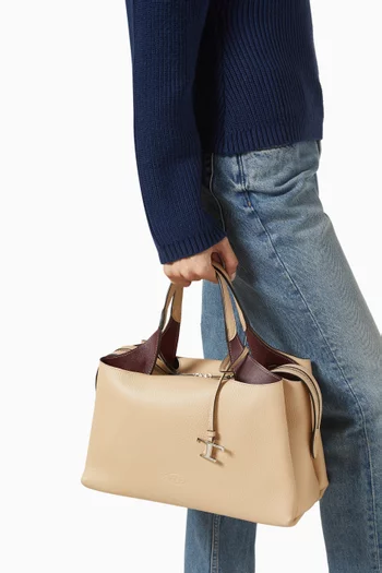 Timeless T Shoulder Bag in Leather