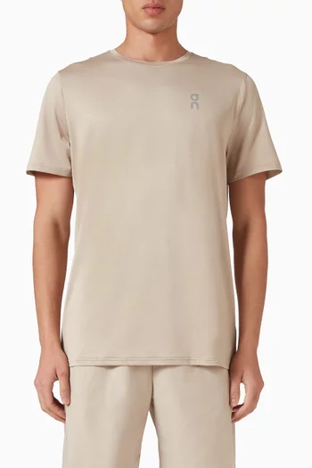 تي شيرت كور تي