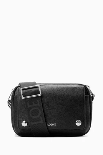 Small Messenger Bag in Pebble Leather