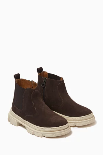 Chelsea Suede Boots in Leather