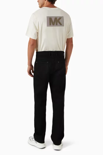 تي شيرت بشعار الماركة قطن