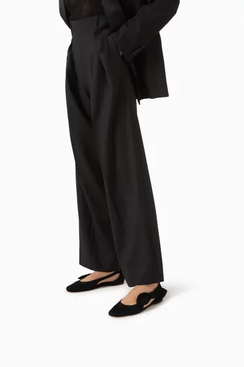 Bunnie Flats in Suede