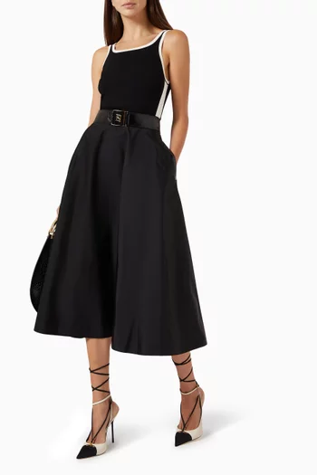 تنورة متوسطة الطول بحزام فوال