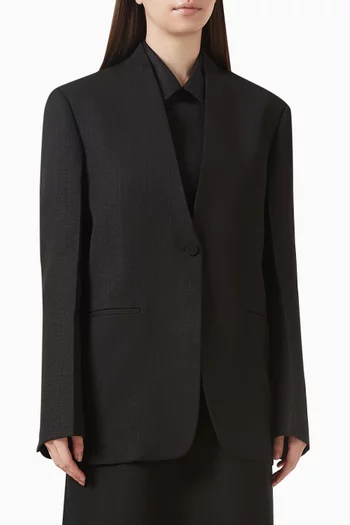 جاكيت بقصة واسعة