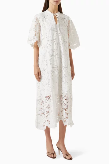 Yasmilvo Midi Dress in Lace