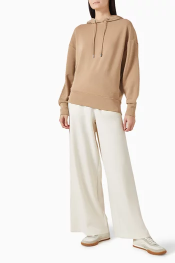 كنزة فضفاضة بغطاء رأس