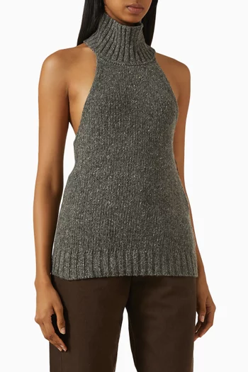 بلوزة اينس بياقة عالية