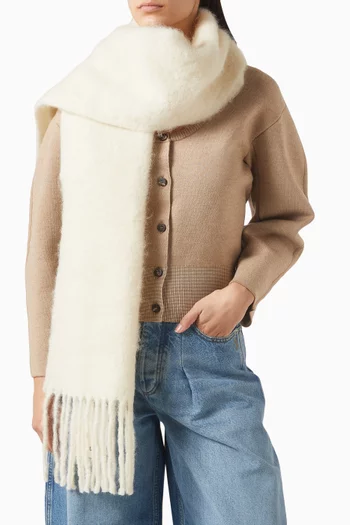 وشاح كارو بشرّابات موهير وصوف ألبكة