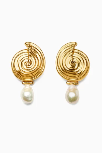 Spiral Pearl Drop Earrings in 18kt Gold-plated Brass