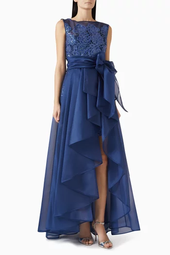 فستان سهرة دانتيل مطرز بالترتر