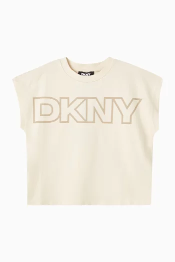 تي شيرت بشعار الماركة جيرسيه 