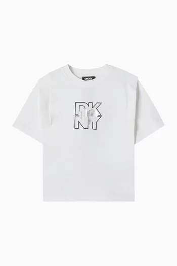 تي شيرت بطبعة شعار الماركة جيرسيه