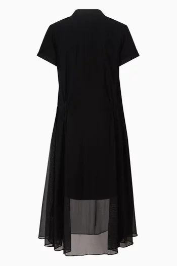 فستان طويل بطبعة شعار الماركة