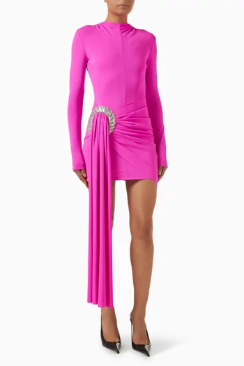 فستان قصير بحلية حلزونية ومرصعة بالكريستال