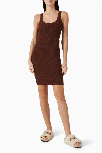 فستان قصير نسيج دقيق