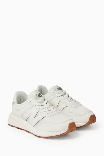 سنيكرز 370 قماش شبكي وشمواه