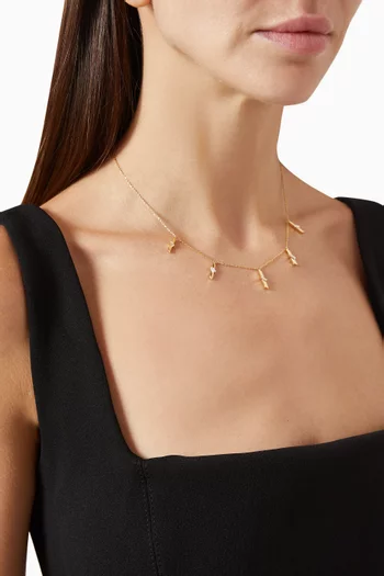 قلادة تايملس بسلسلة وحلي متدلية مرصعة بماسات مستطيلة ذهب عيار 18