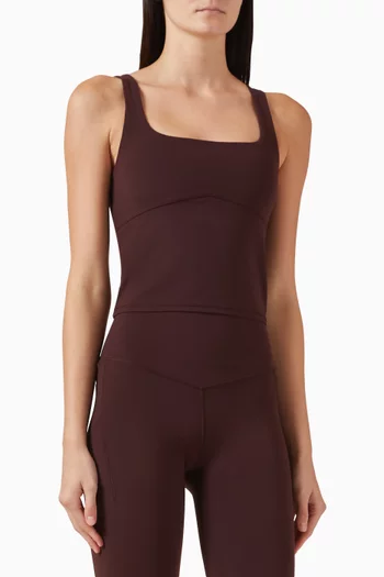 بلوزة اول ذا فورم بلا أكمام قماش بليس بليند