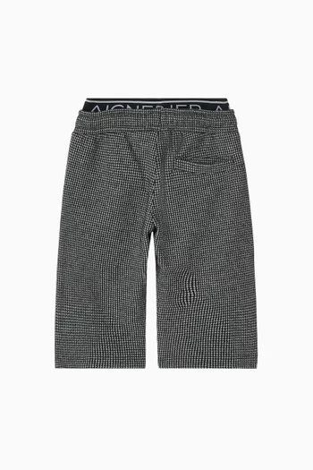 شورت برمودا بشعار الماركة