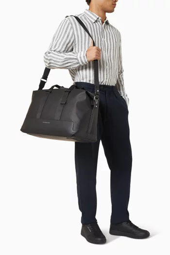 حقيبة دفل كروس بشعار الماركة