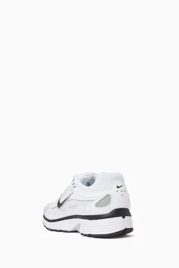 P-6000 Sneakers in Mesh
