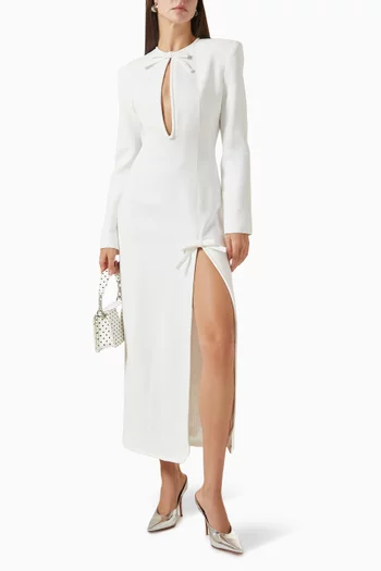 فستان متوسط الطول بعقد سابل