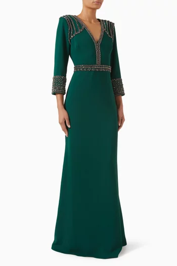 فستان سهرة مطرز بالخرز