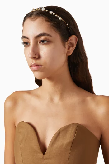 طوق رأس تاشا مرصع باللؤلؤ