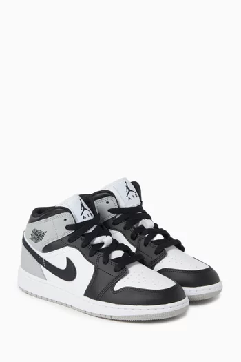 Air Jordan 1 Mid-top Sneakers in Leather
