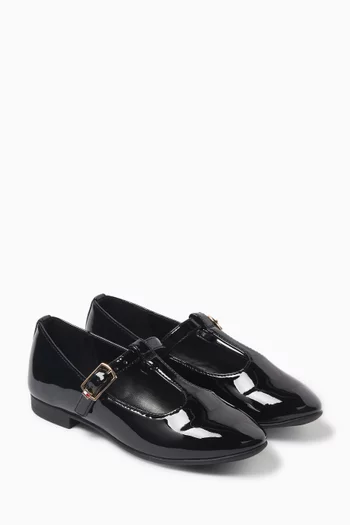 Eden Ballet Flats in Faux Leather