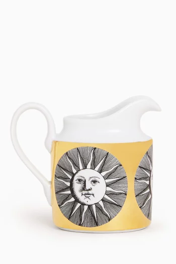 Soli Milk Jug in Porcelain