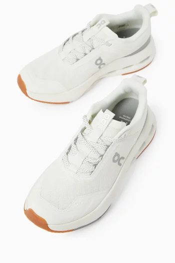 Cloudnova Sneakers