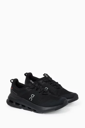 Cloudnova Sneakers