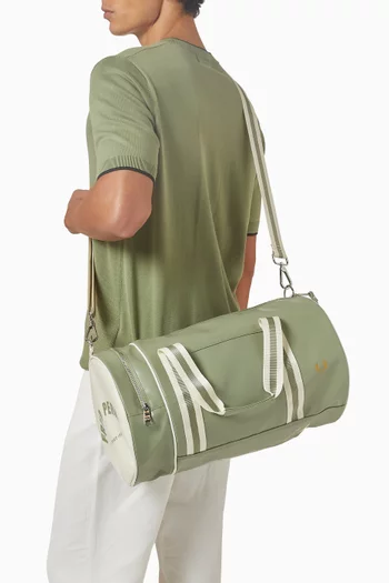 Classic Barrel Bag