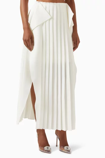 تنورة ميرا بطيات