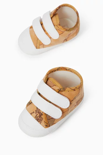 Little Shoes in Canvas